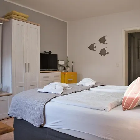 Doppelzimmer 4 Bratmoewe By Pharus